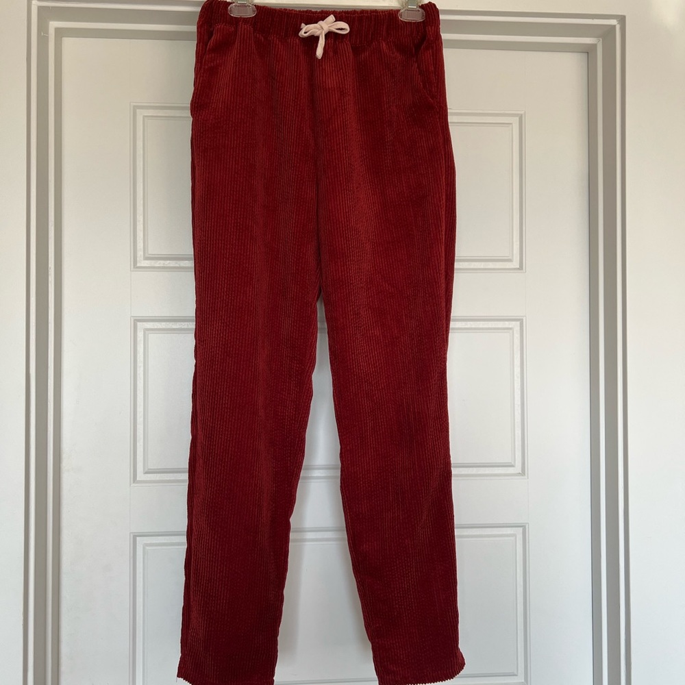 Red Corduroy Pants || Forever21 || Size: XS